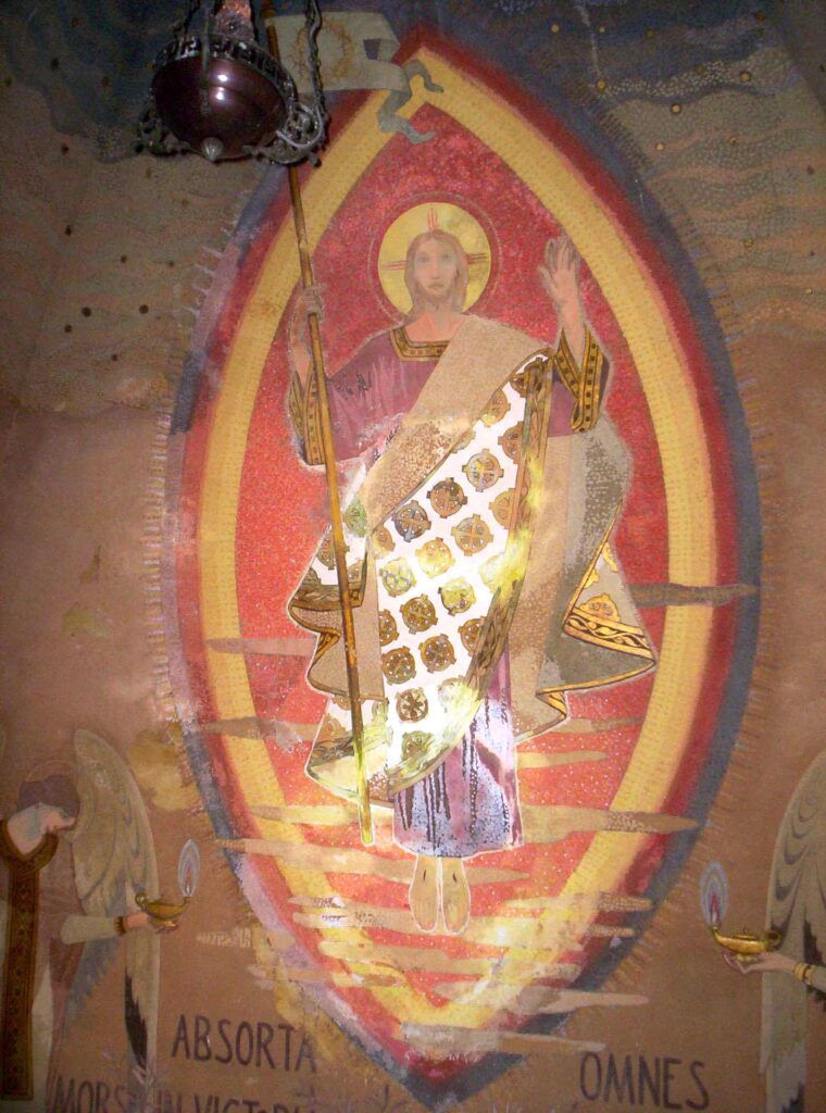 Il Cristo risorto di Biagio Biagetti nella tomba di Beniamino Gigli a Recanati