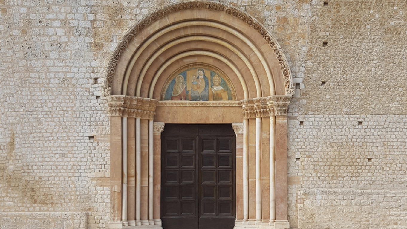 La porta santa di Collemaggio